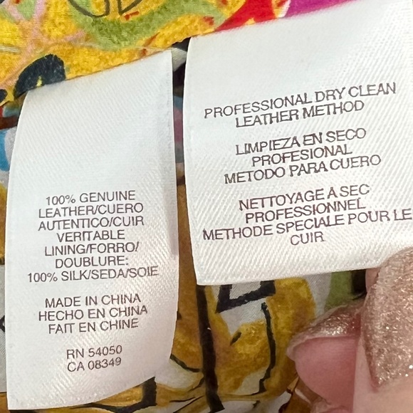 RACHEL by Rachel Roy,Size:M, Cropped Leather Jacket, Crinkled - Picture 14 of 14